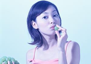 フコキサンチンの驚くべき健康効果と家族にも安心の摂取法ガイド